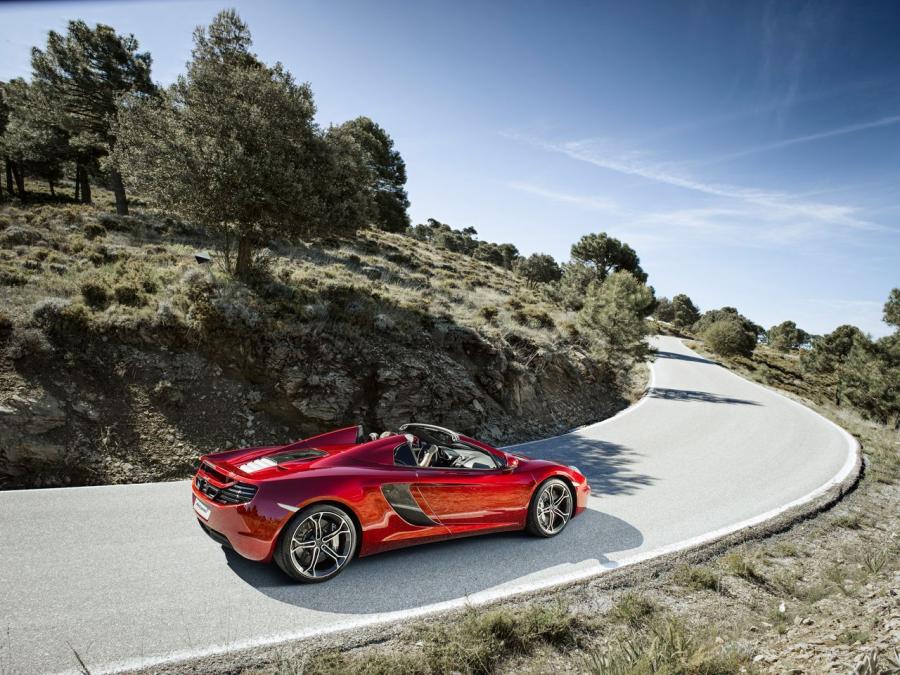  McLaren MP4-12C Spyder 2012 года  (фото 111 из 270)
